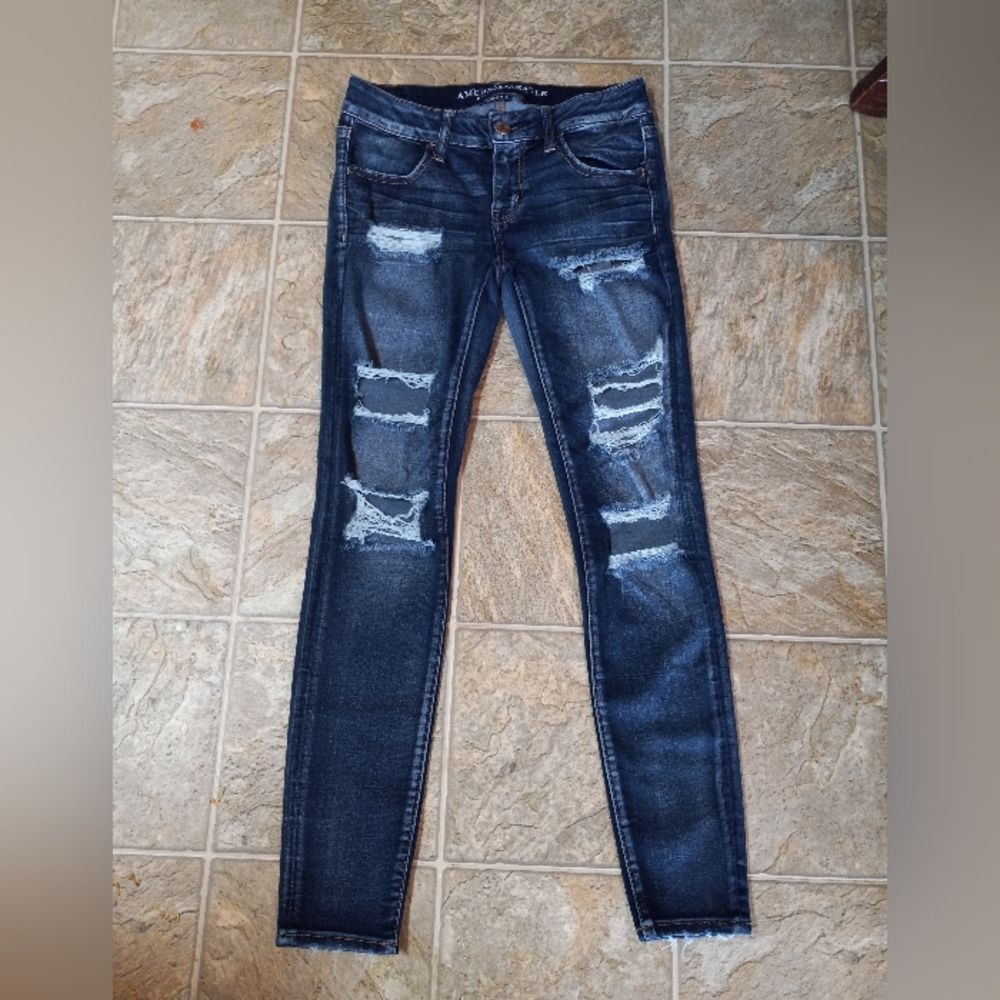 American Eagle Super Stretch Size US 6 Dark Blue